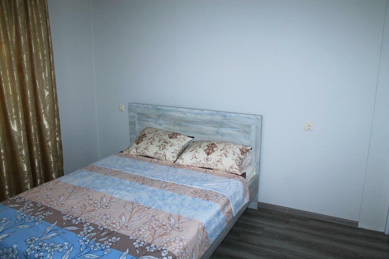 Tedo'S Guest House Makhinjauri Rom bilde