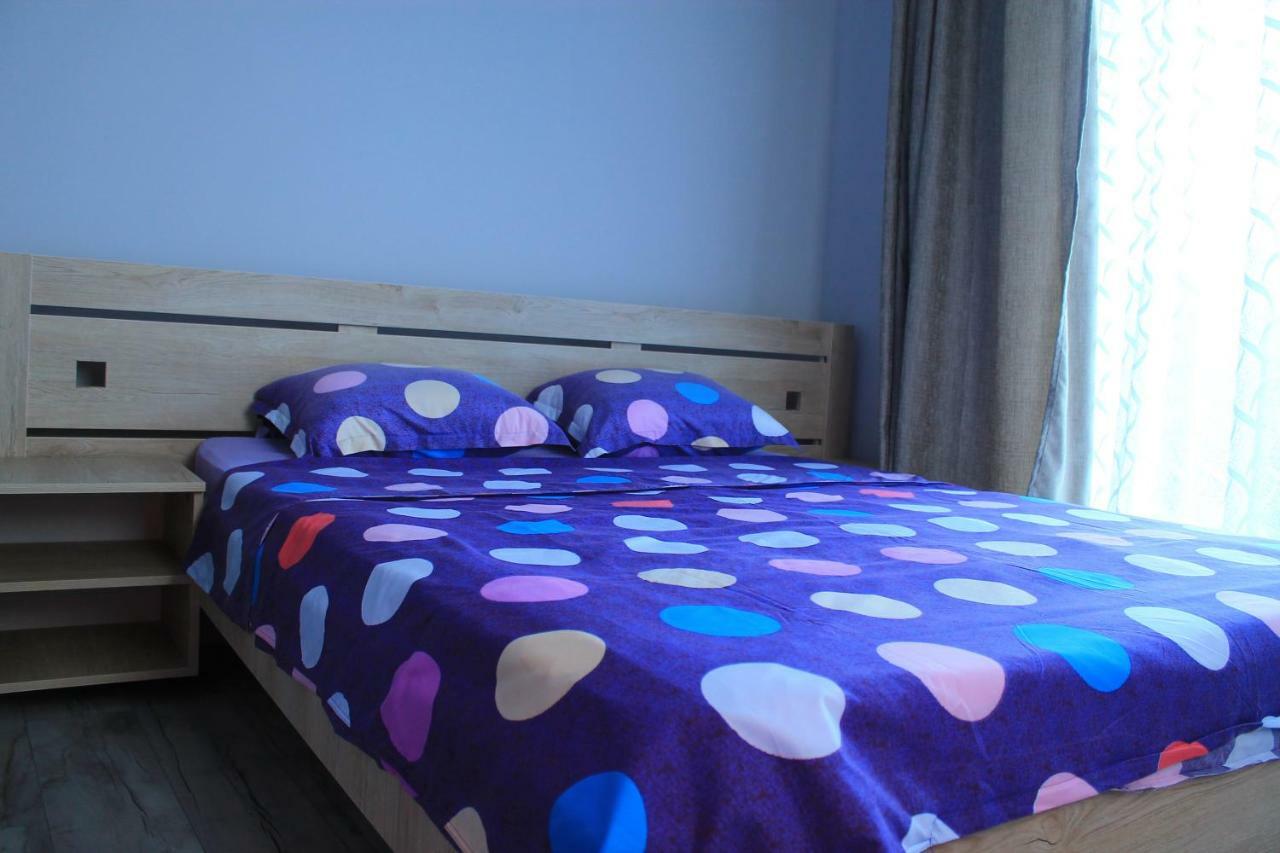 Tedo'S Guest House Makhinjauri Rom bilde
